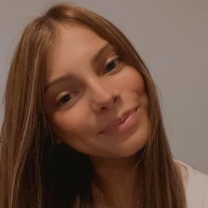 Meet your Posher, Julietta